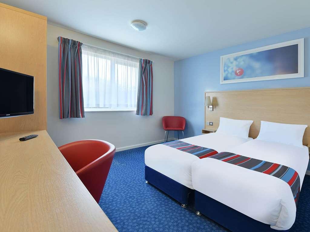 צ'ורלי Travelodge Preston Chorley חדר תמונה