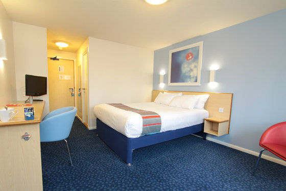 צ'ורלי Travelodge Preston Chorley חדר תמונה
