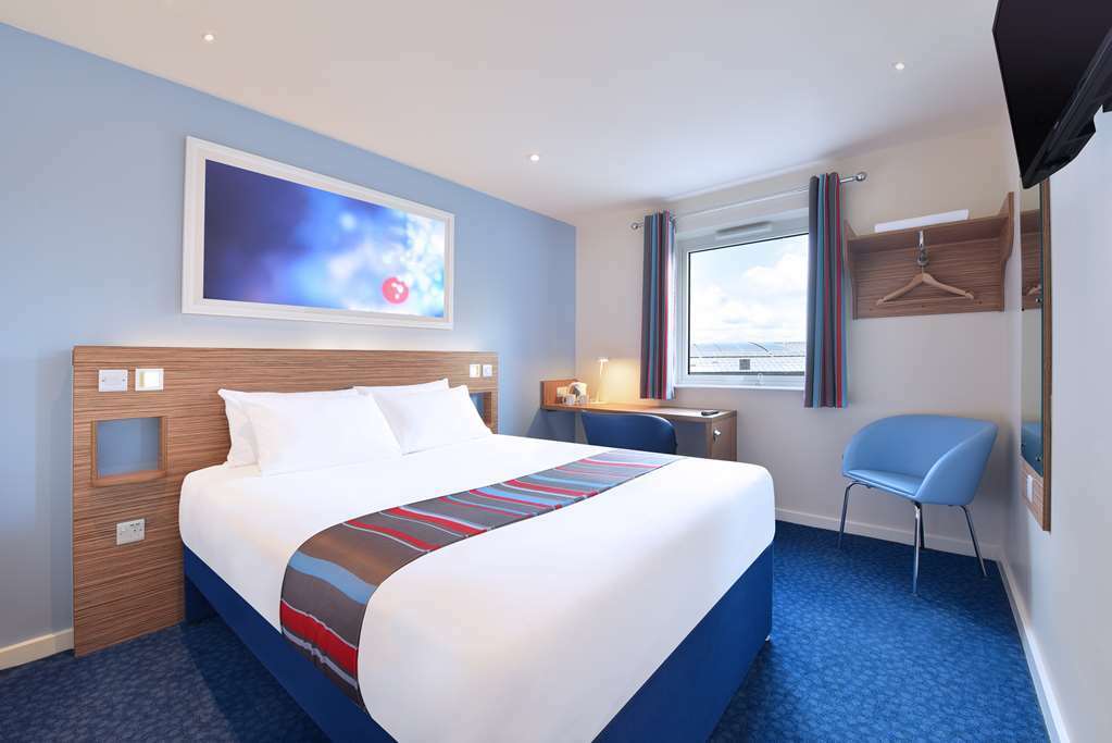 צ'ורלי Travelodge Preston Chorley חדר תמונה